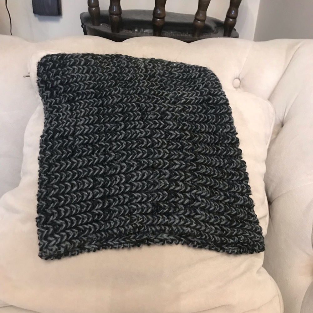 New York & Company neck wrap